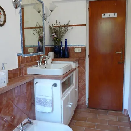 Liudmila BB Viazzano Bed & Breakfast